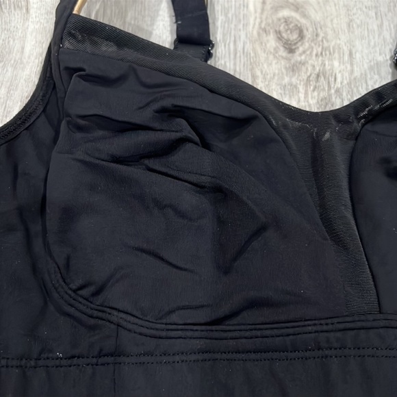 Lululemon Ta Ta Tamer II Bra - Picture 4 of 9